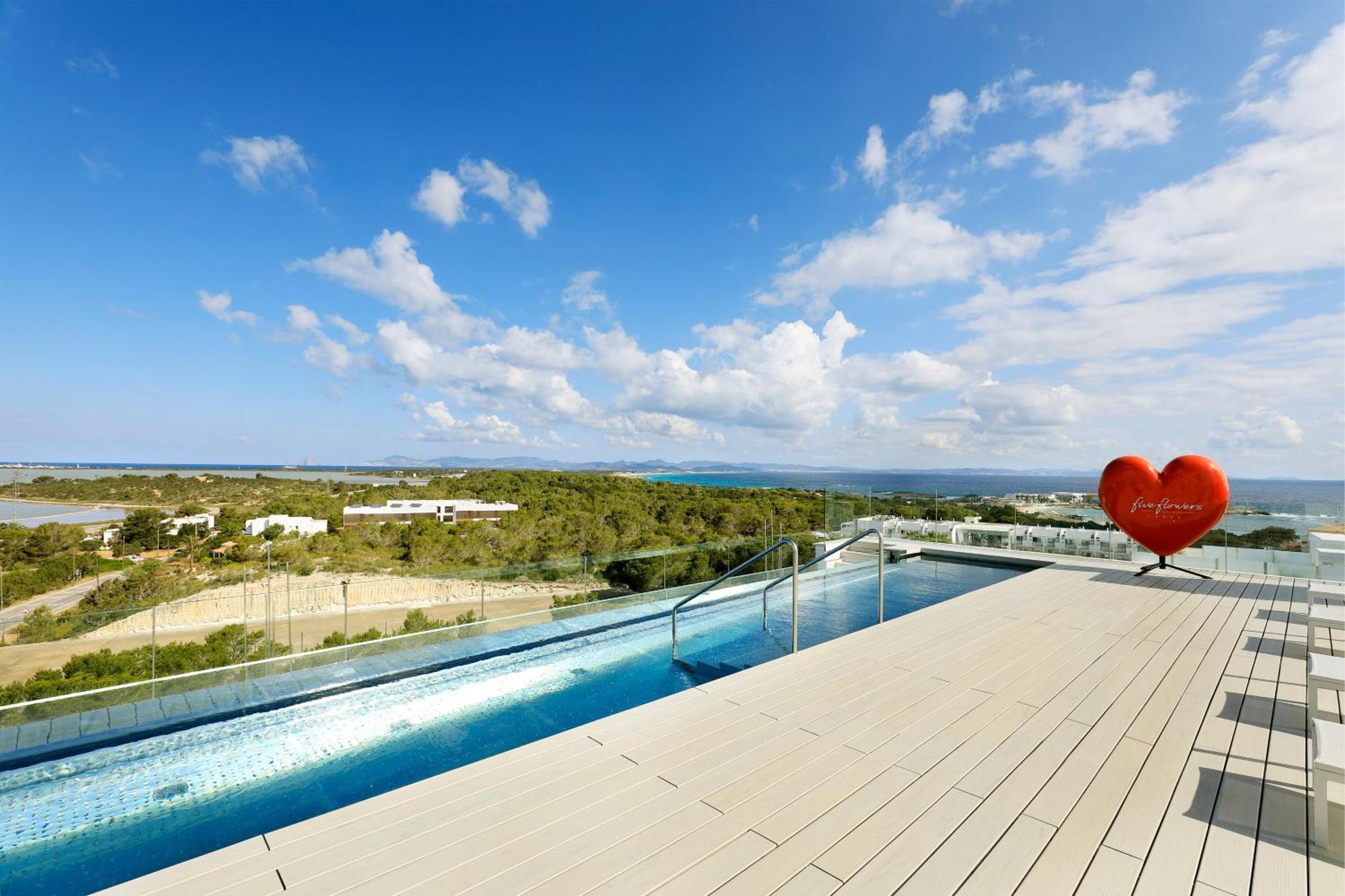 Five Flowers Hotel Formentera, Member Of Melia Collection Es Pujols Eksteriør billede